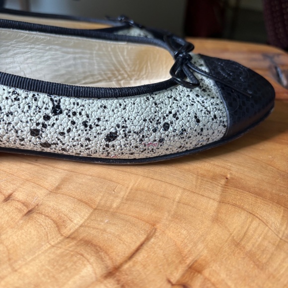 Chanel Ballet Flats - Picture 5 of 6
